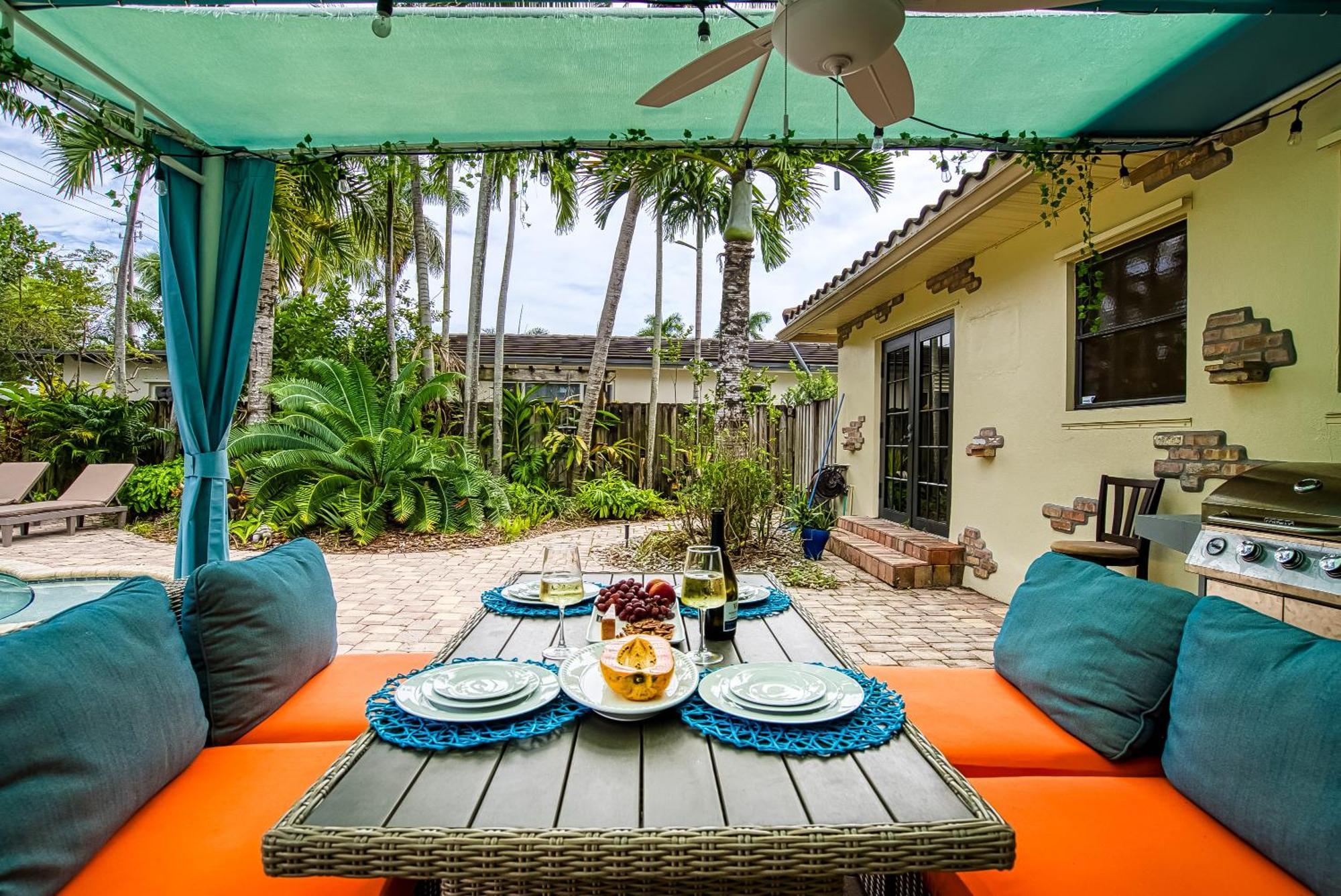 Chic Getaway W Heated Pool & Short Walk To Beach Villa Hollywood Buitenkant foto